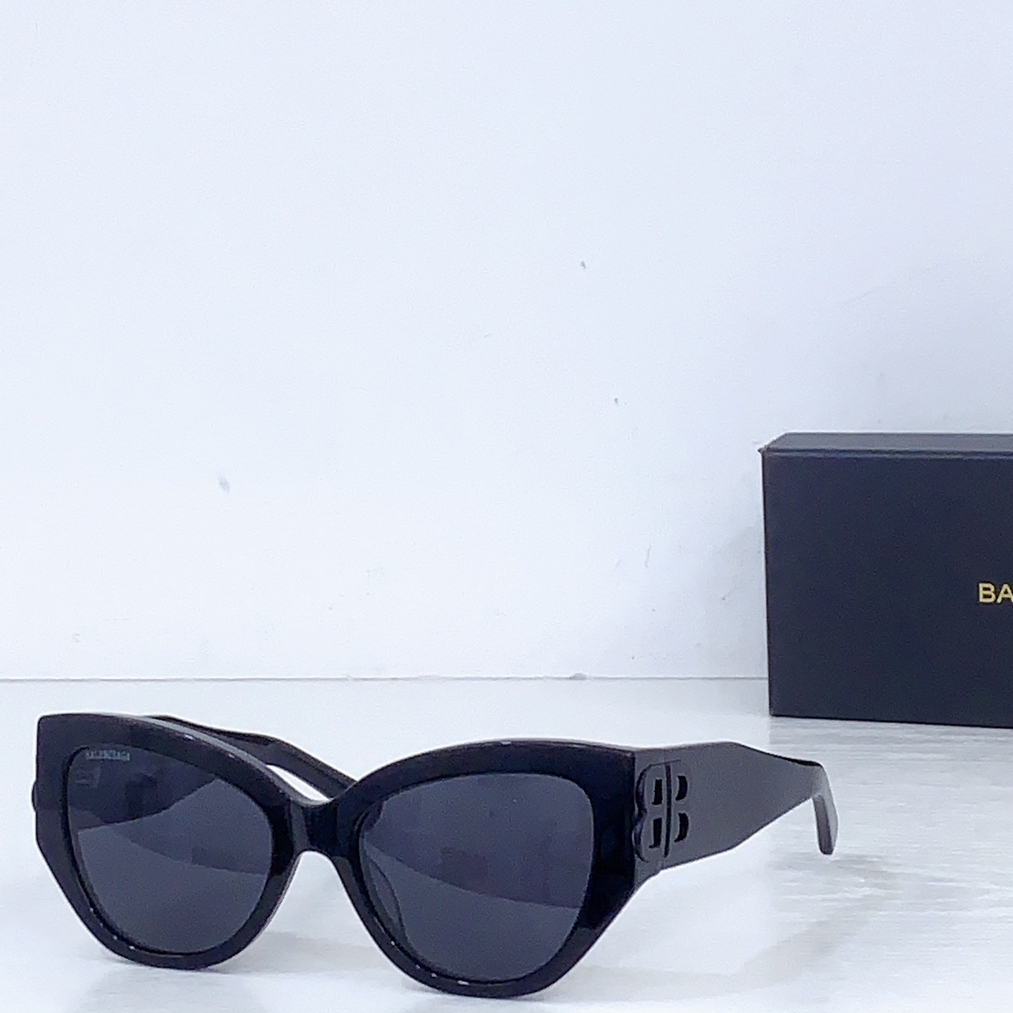 Balenciaga glasses-20