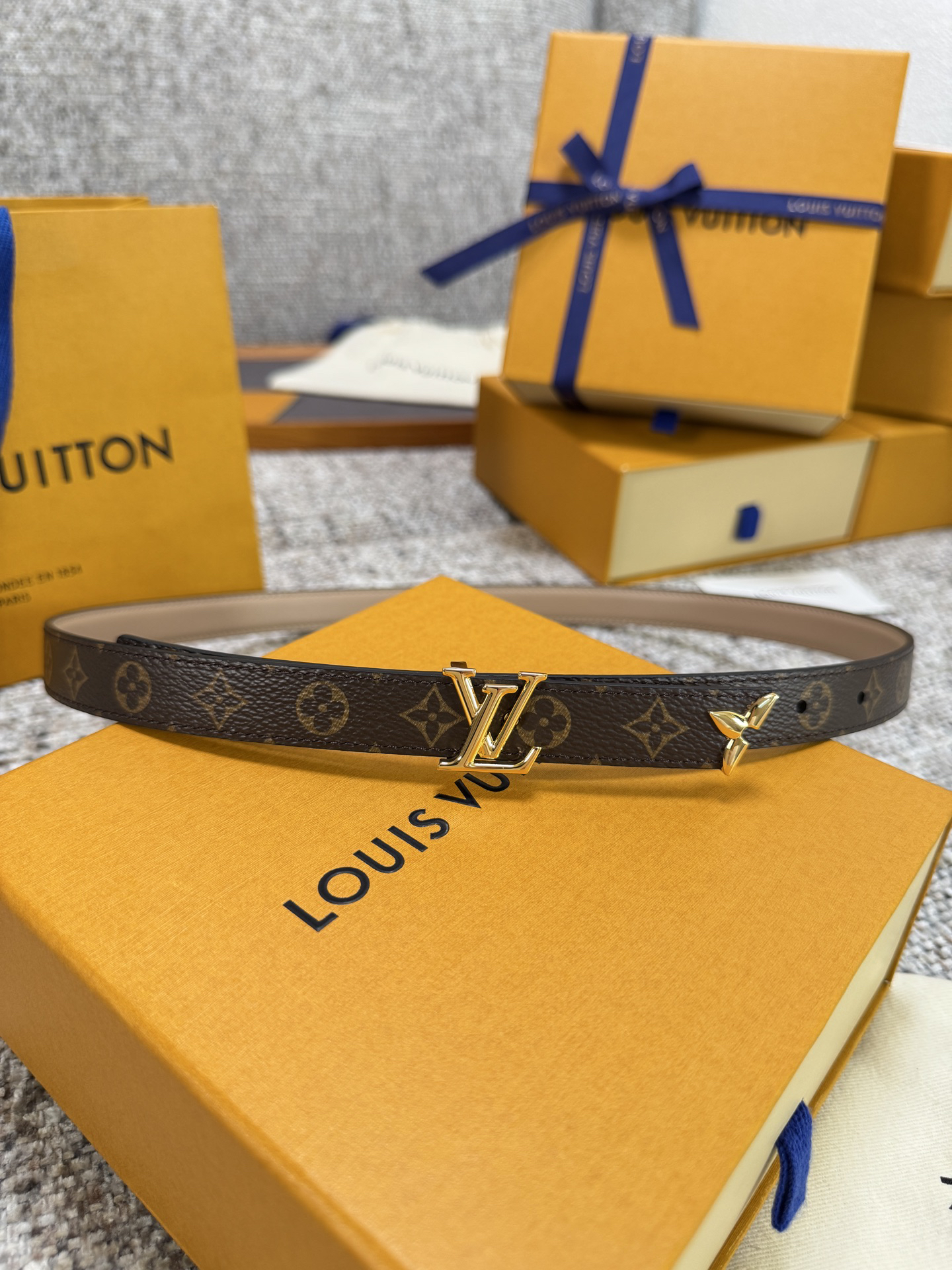 Lv belt-79