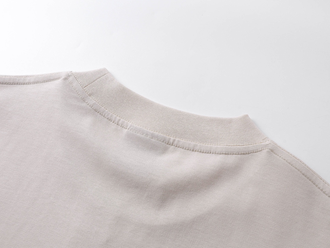 Balenciaga clothing-167