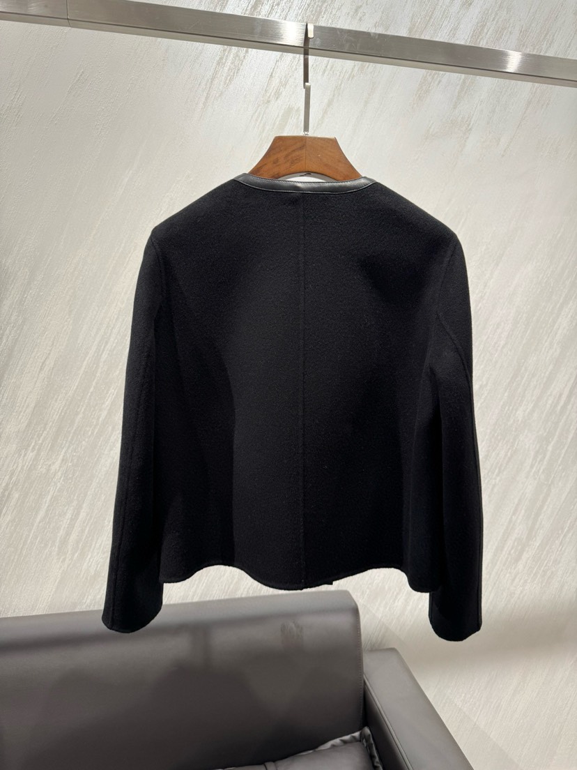 Hermes Clothing-327
