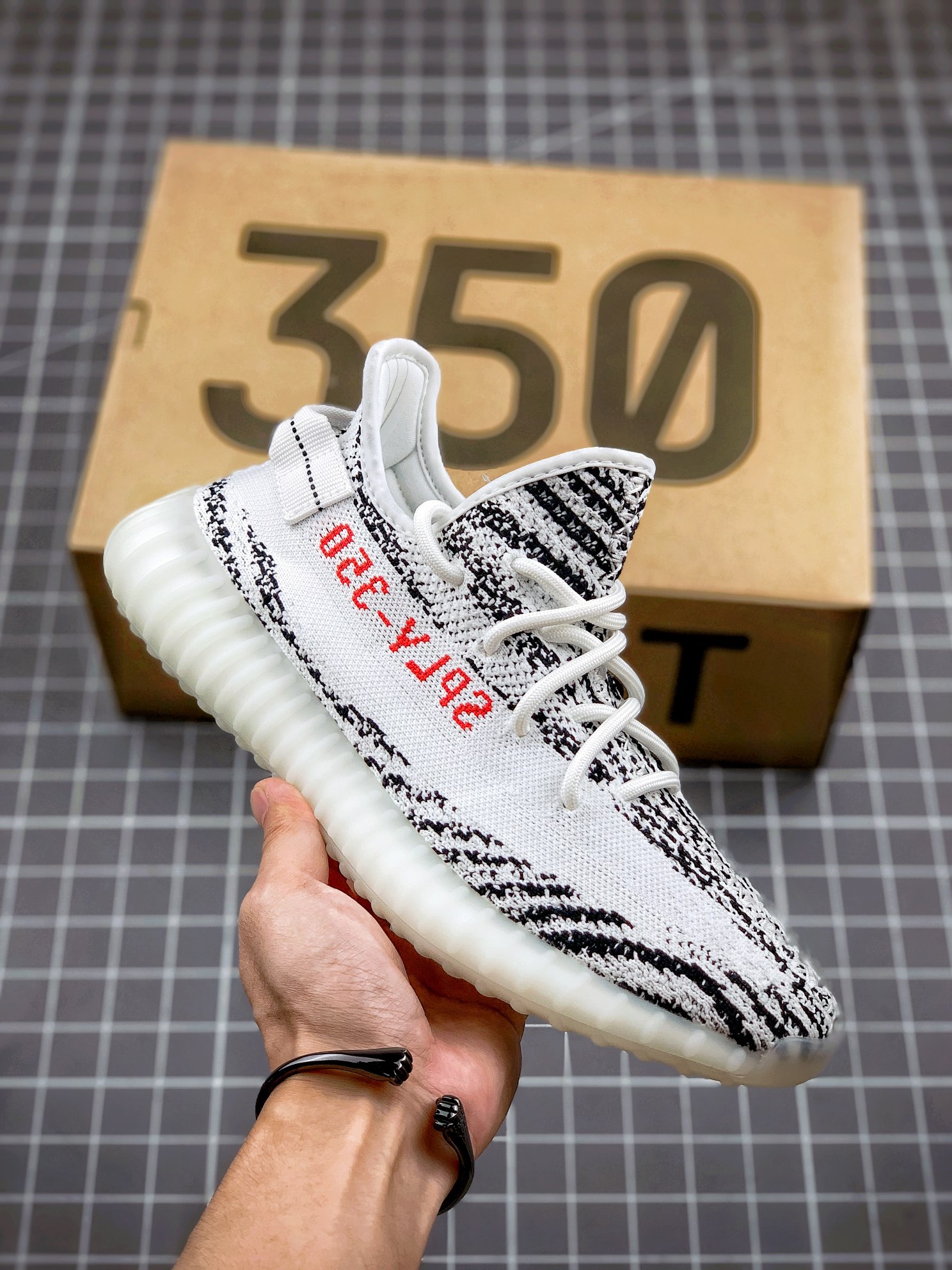 Adidas Sneakers-245