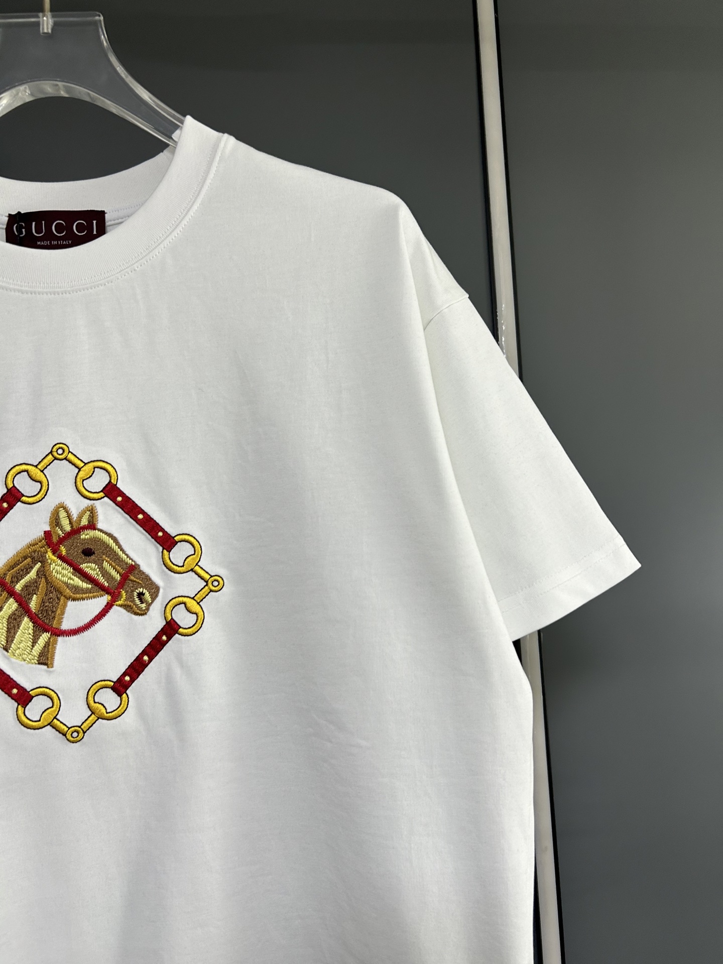 Gucci clothing-153