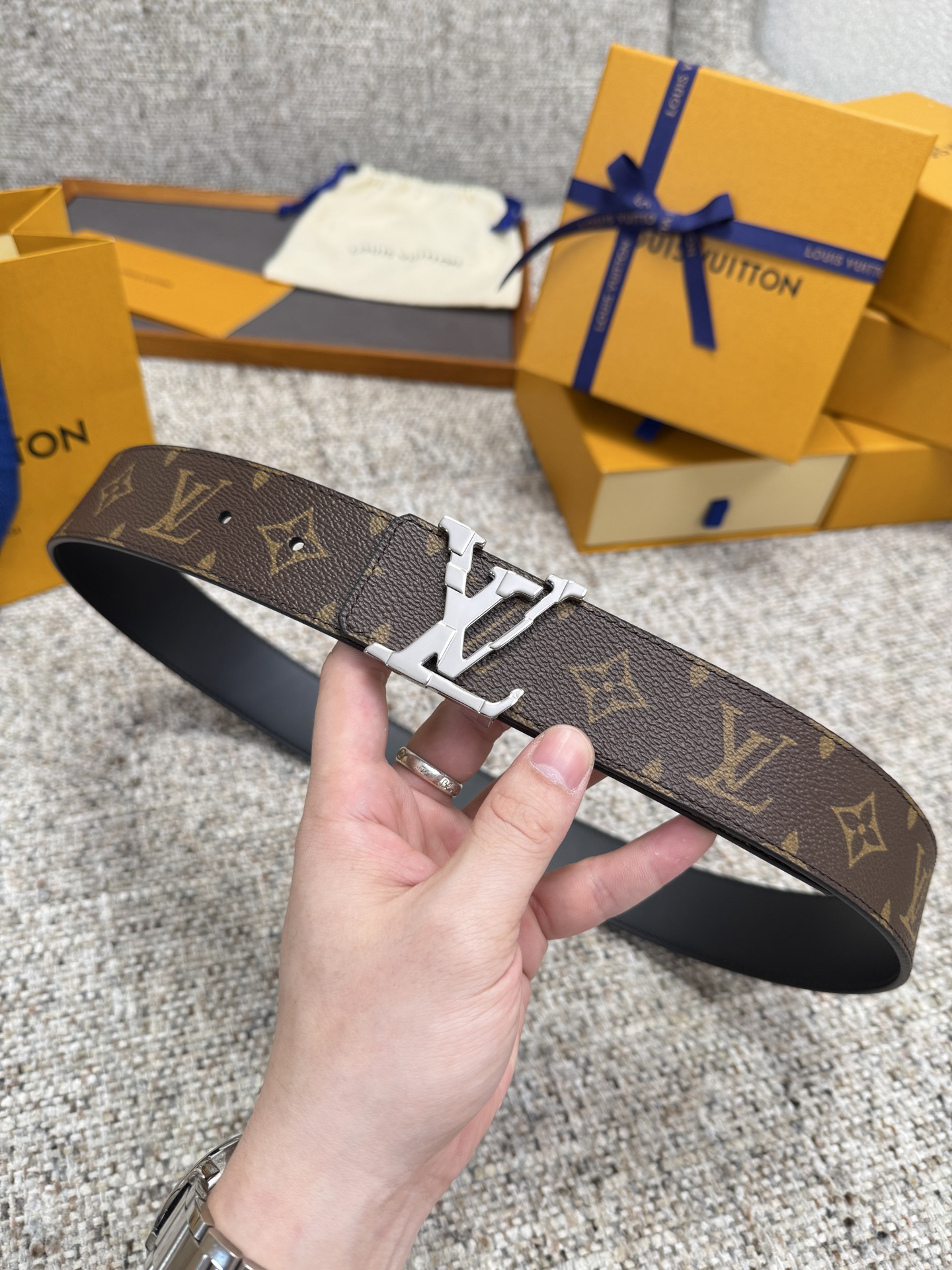 Lv belt-62