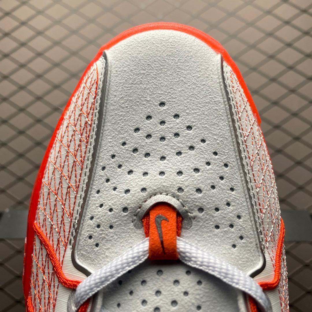 Nike Sneakers-201