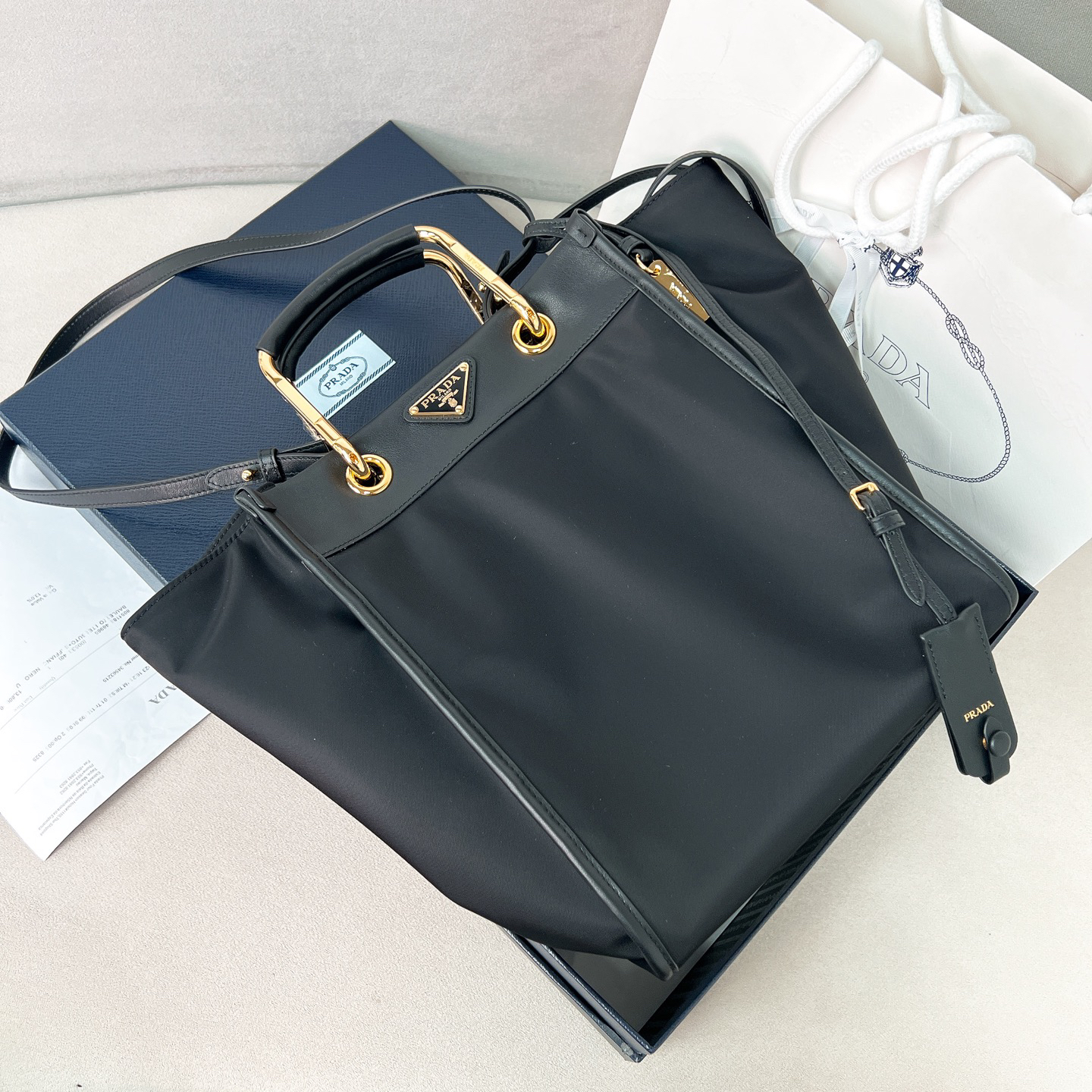 Prada Hot New Product-1