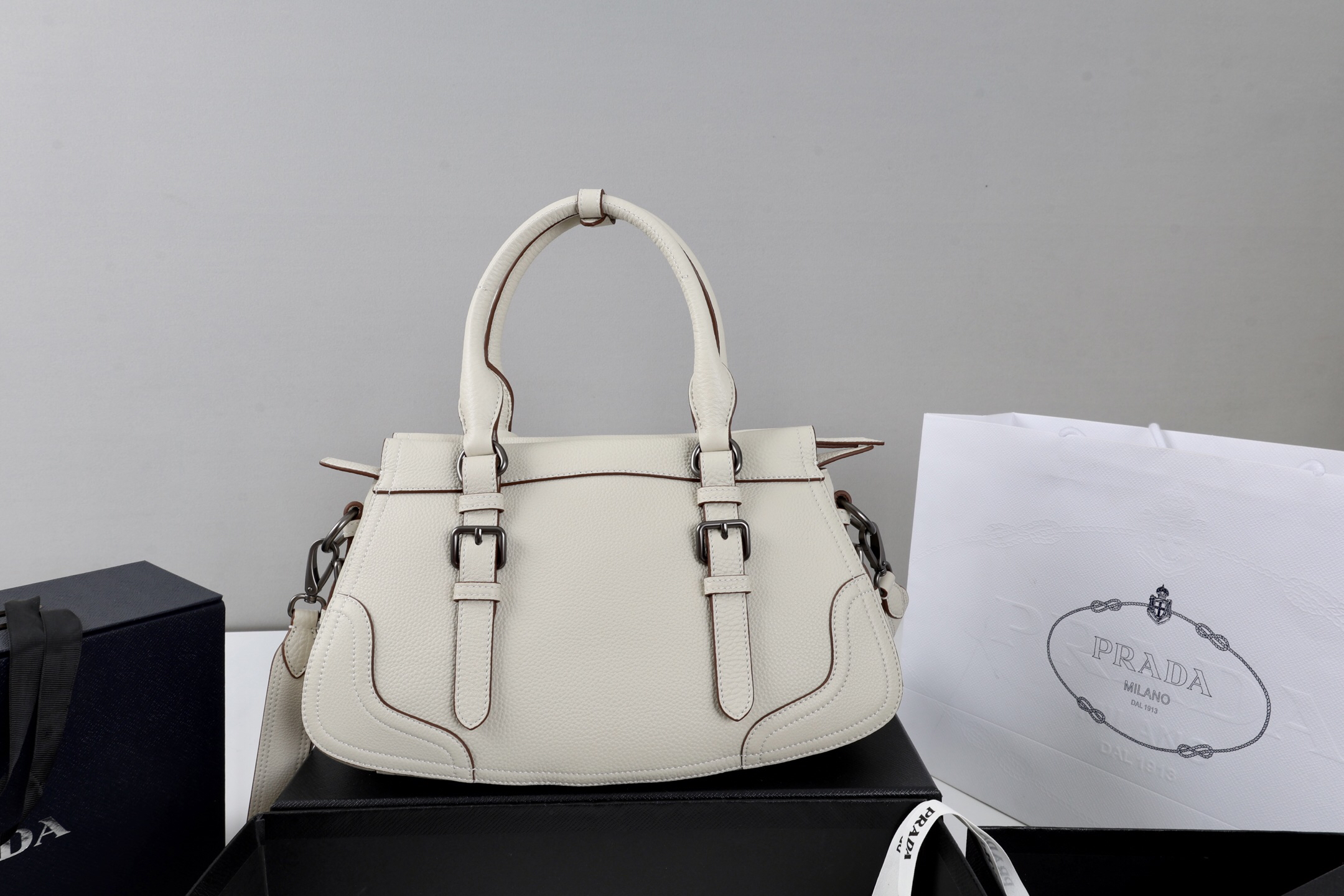 Prada Hot New Product-116