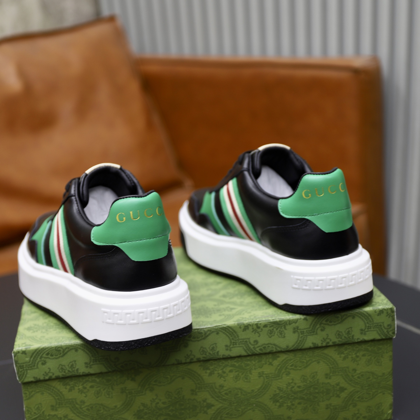 Gucci Sneakers-130