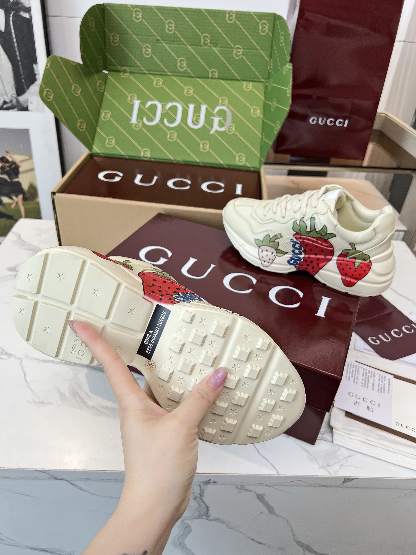 Gucci Sneakers-117
