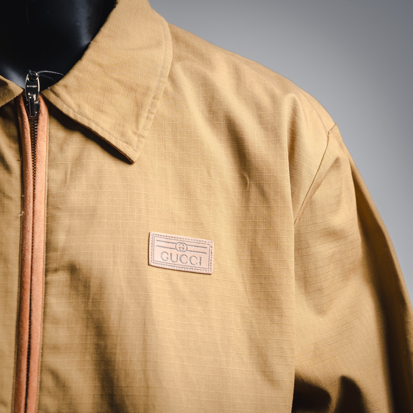 Gucci Clothing-241
