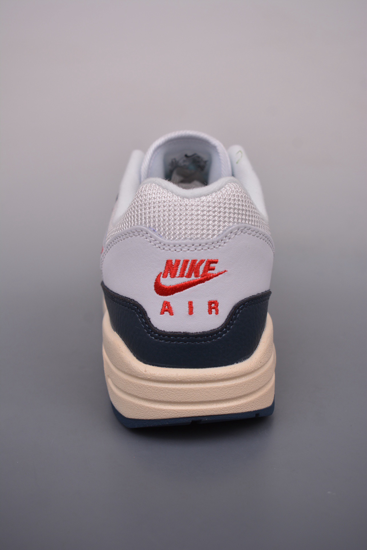 Nike Sneakers-199