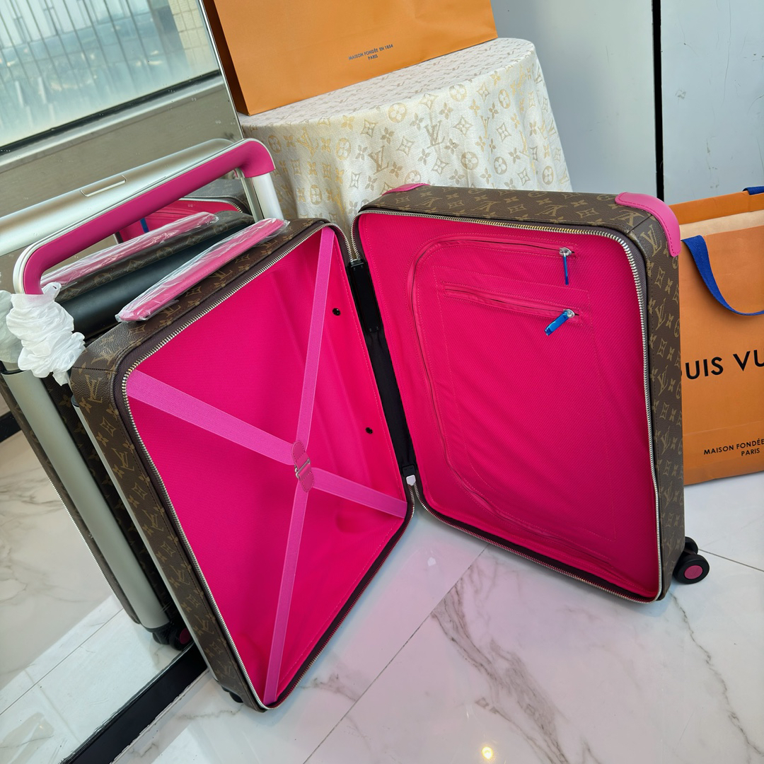 LV luggage-80
