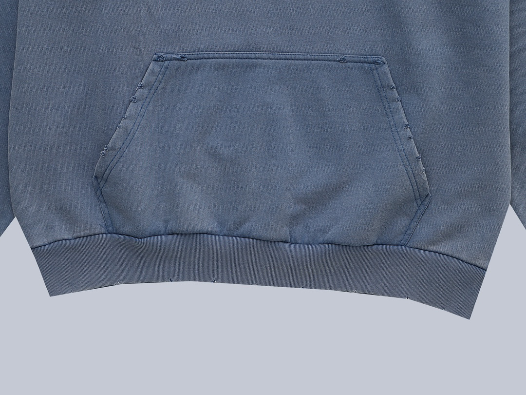 Balenciaga Clothing-141