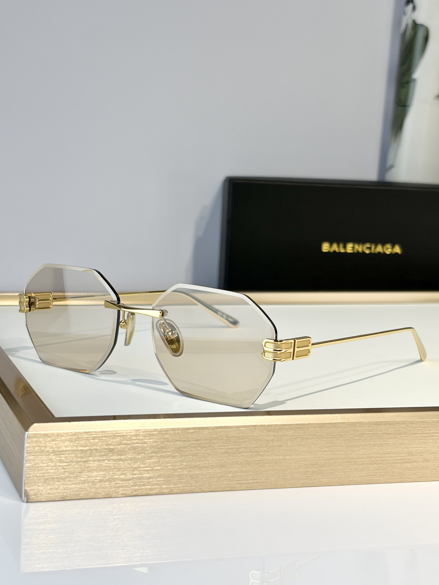 Balenciaga glasses-23
