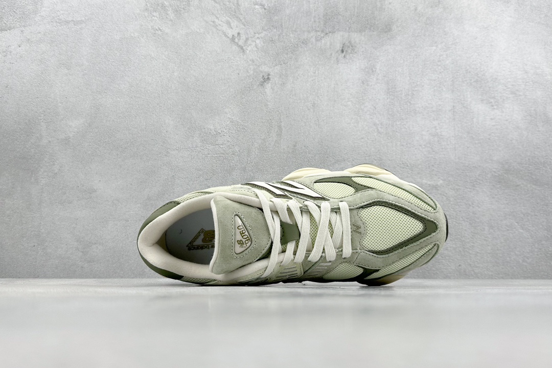 New Balance Sneakers-66