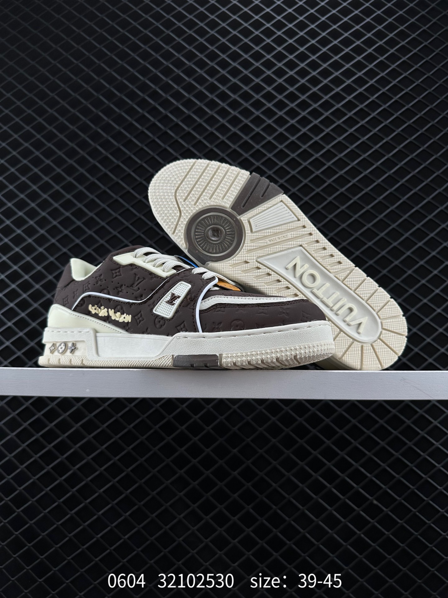 Lv Sneakers-19