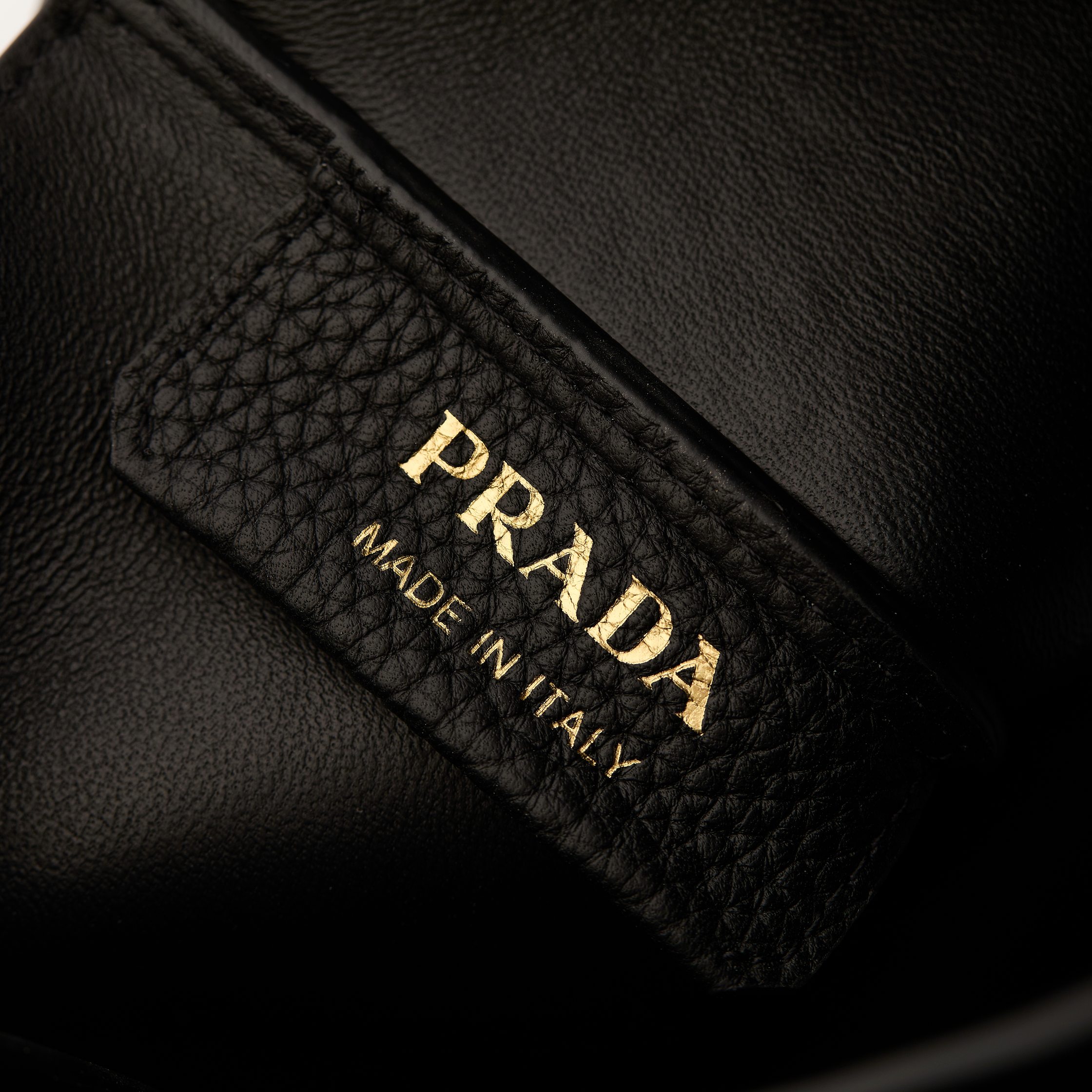 Prada Hot New Product-48