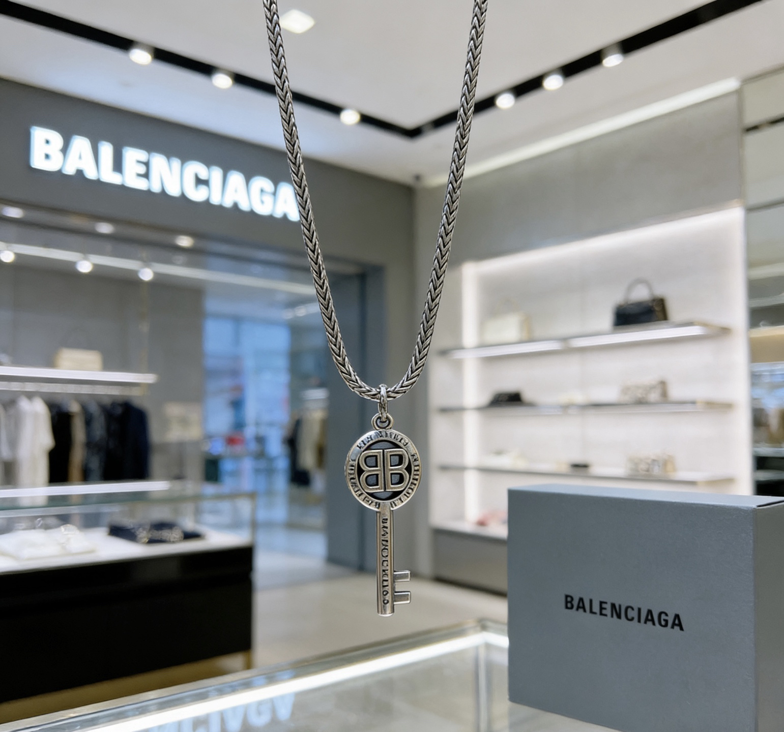 Balenciaga necklace-3