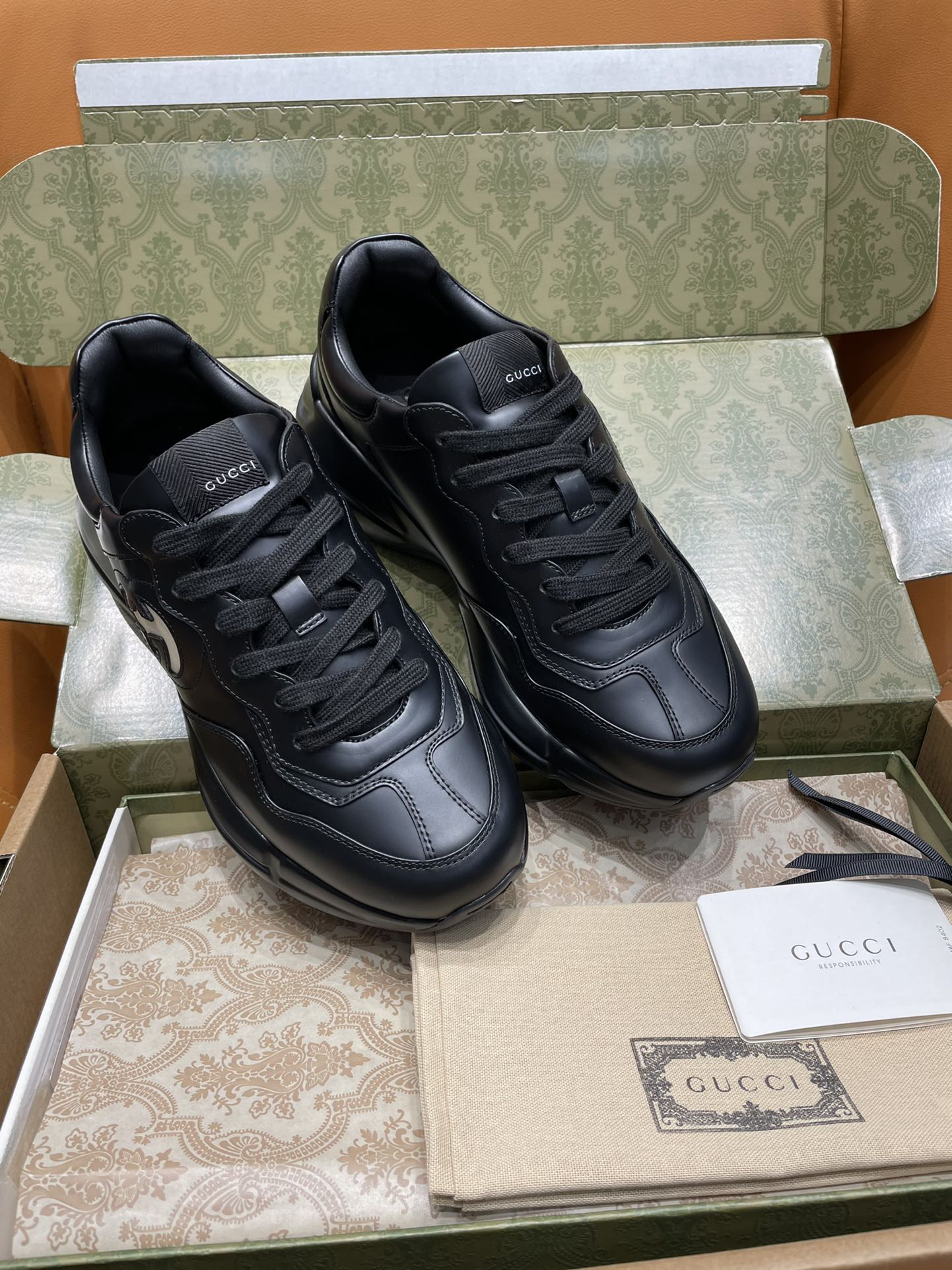 Gucci Sneakers-74