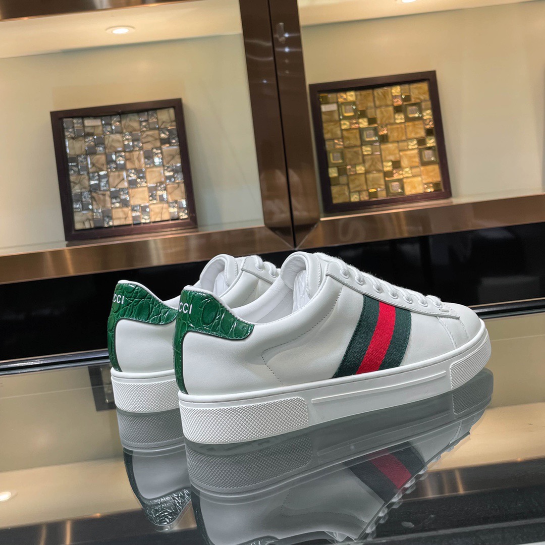 Gucci Sneakers-65
