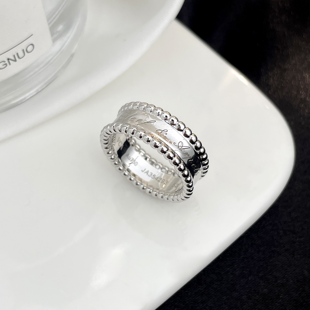 Van Cleef & Arpels ring-4