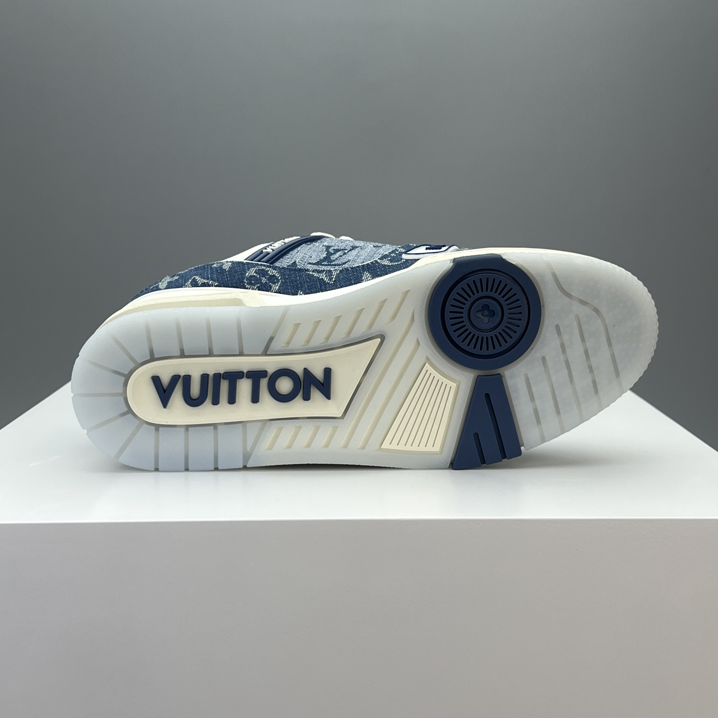 Lv Sneakers-145