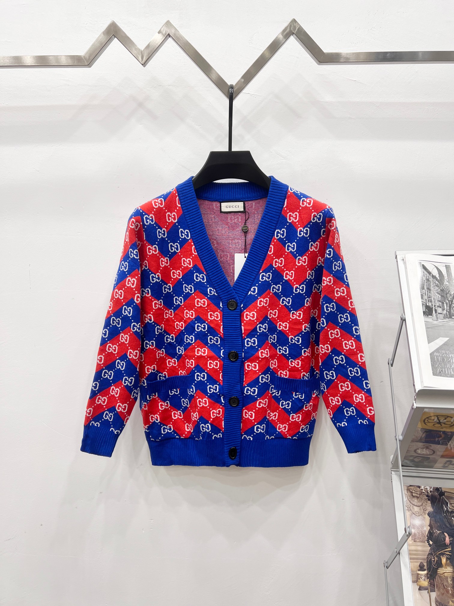 Gucci Clothing-285