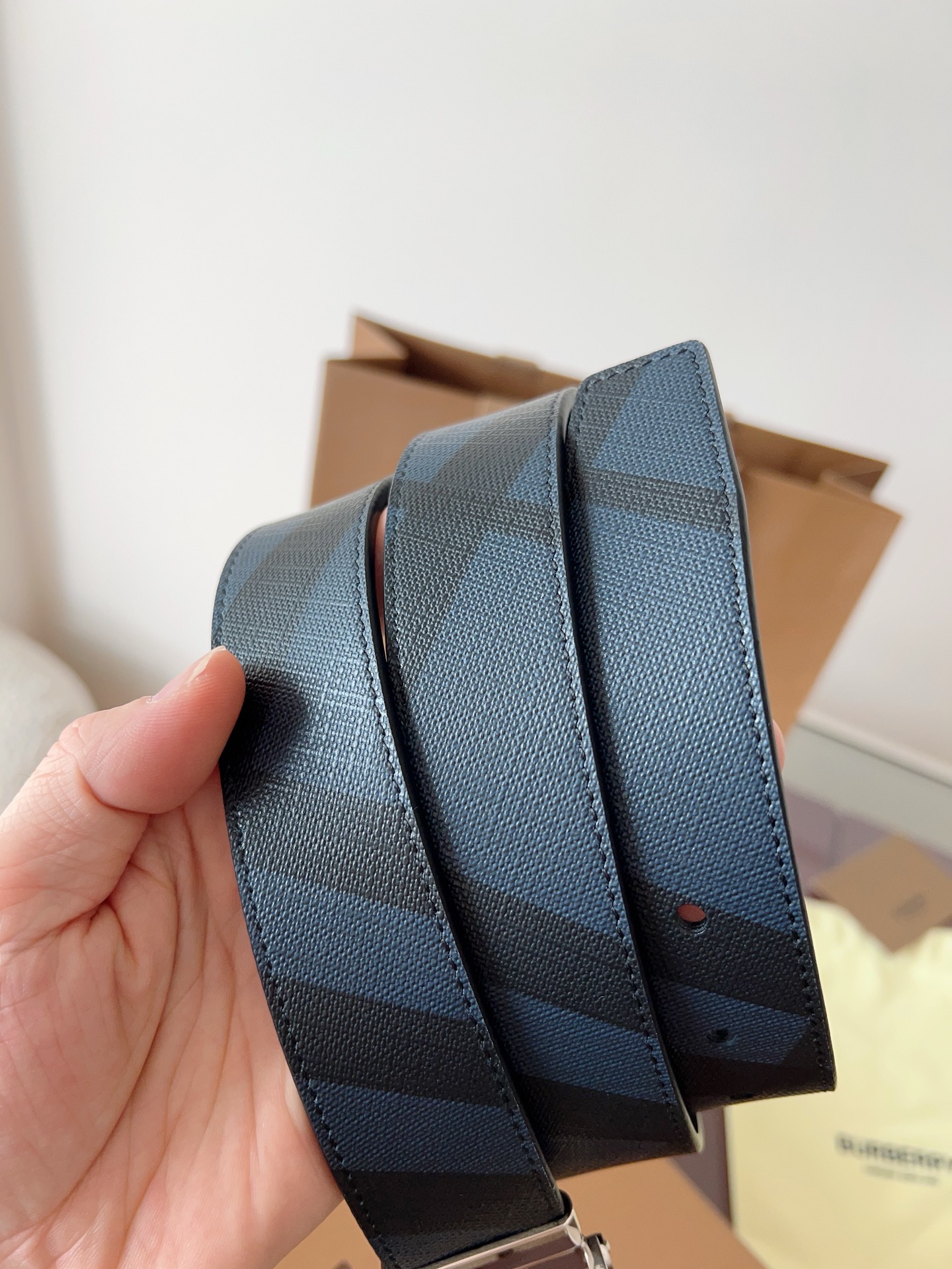 Burberry belt-129