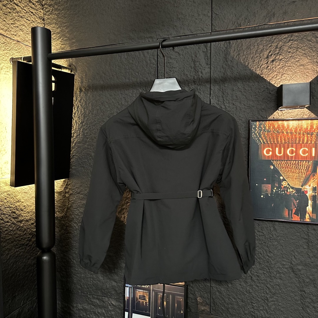 Prada Clothing-257
