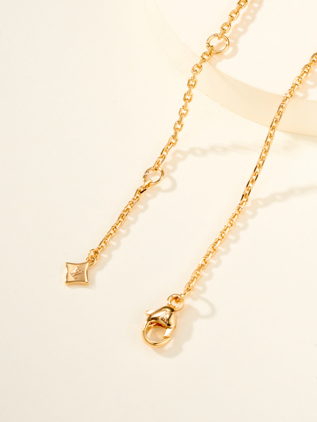 LV necklace-52