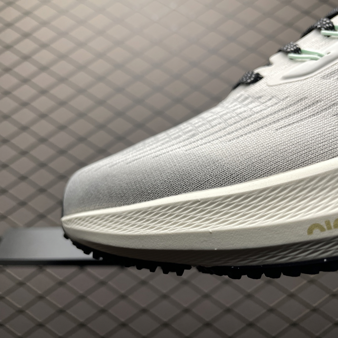 Nike Sneakers-117