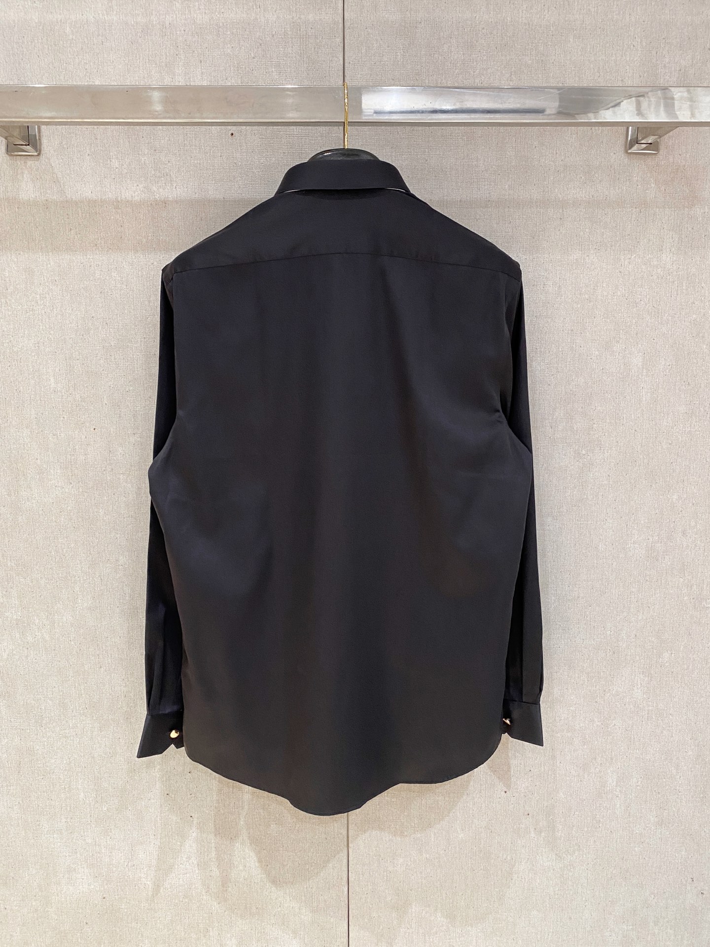 Gucci Clothing-137