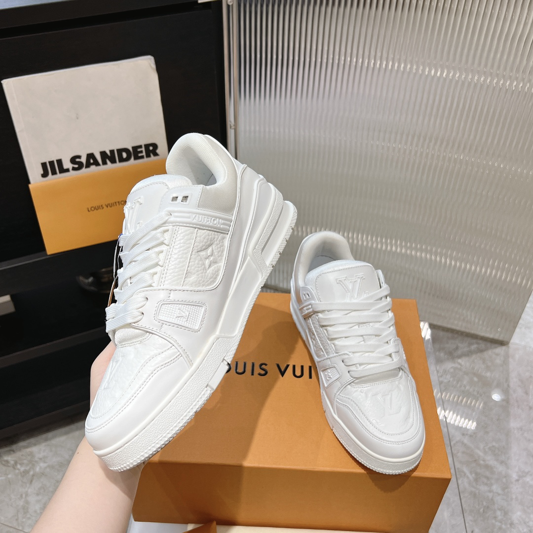 Lv Sneakers-33
