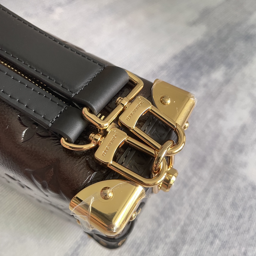 Louis Vuitton Hot New Product-13