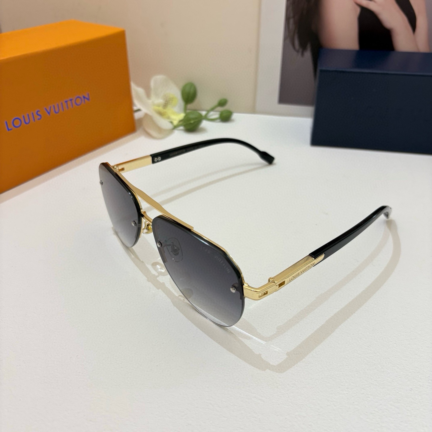 LV glasses-56