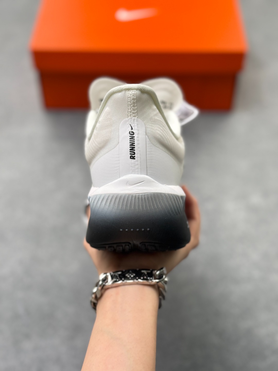 Nike Sneakers-286