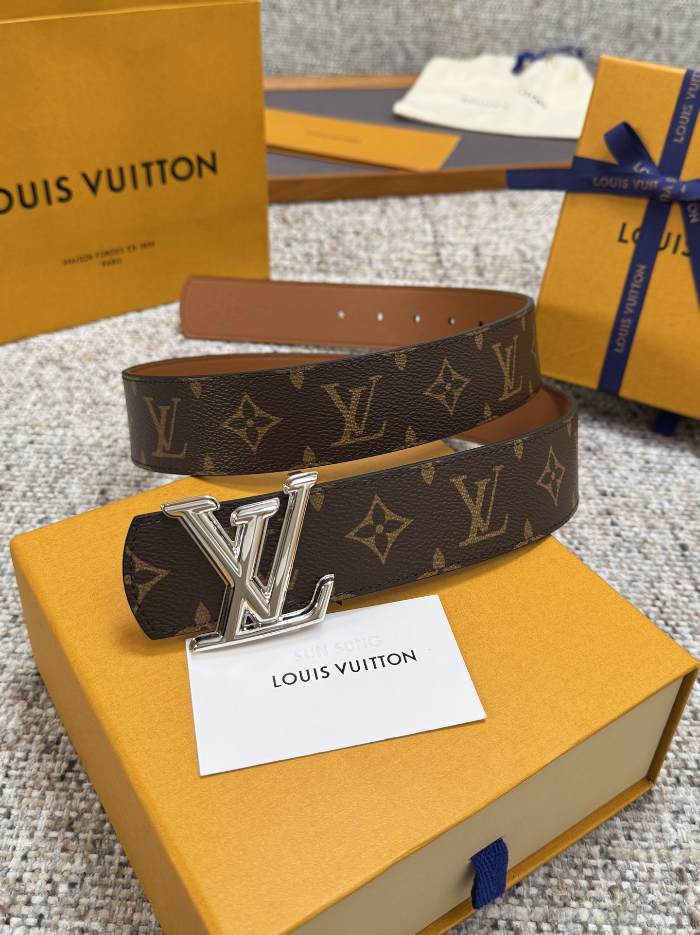 Lv belt-48