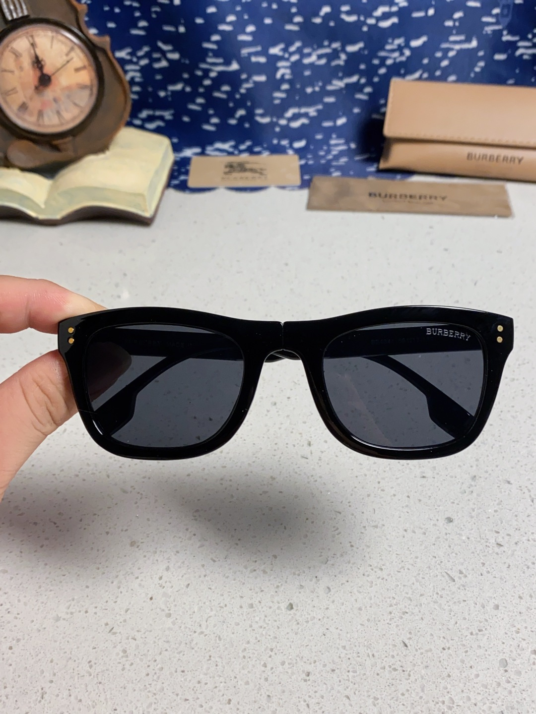 Burberry glasses-40