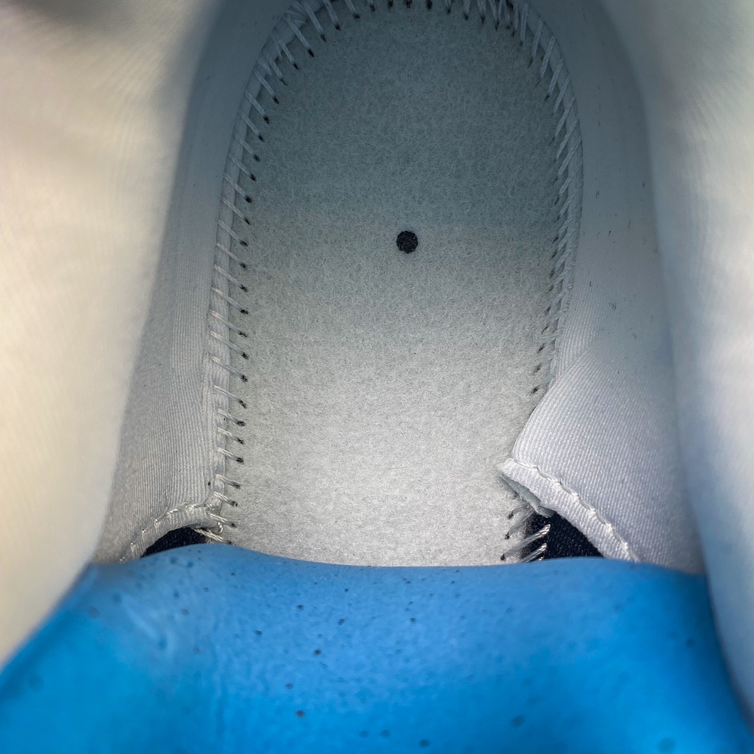 Nike Sneakers-209
