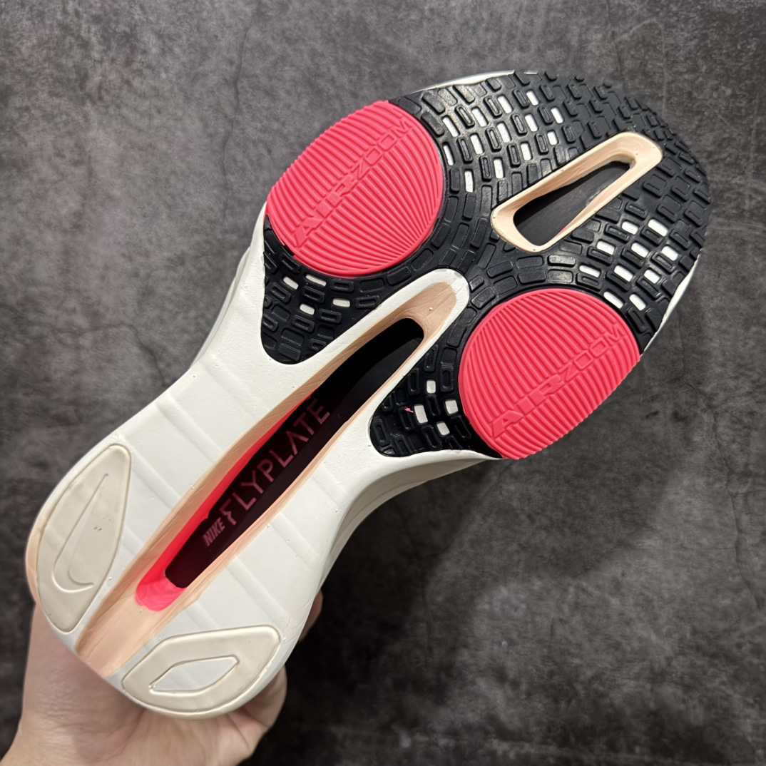 Nike Sneakers-160