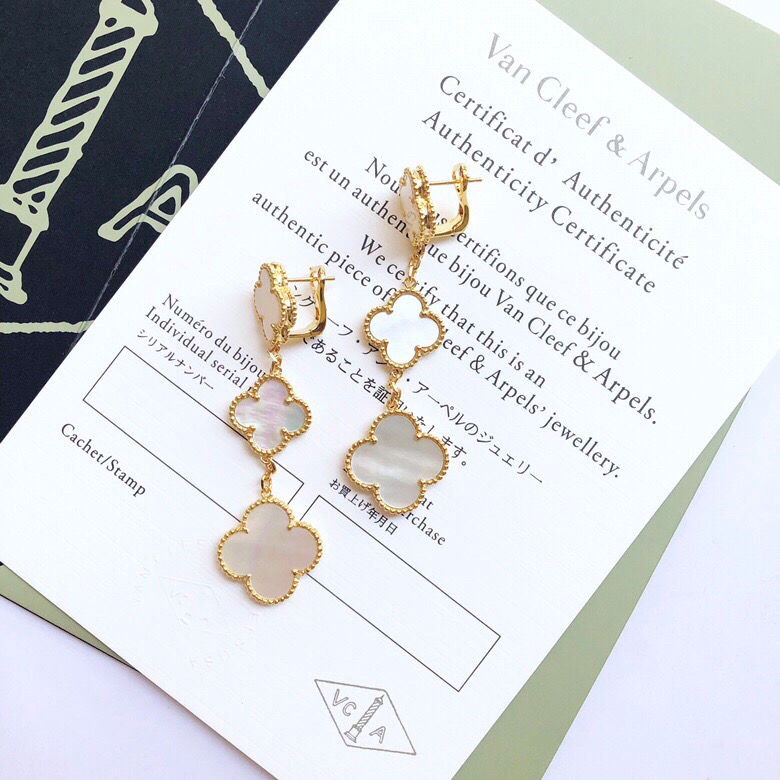 Van Cleef & Arpels earring-118