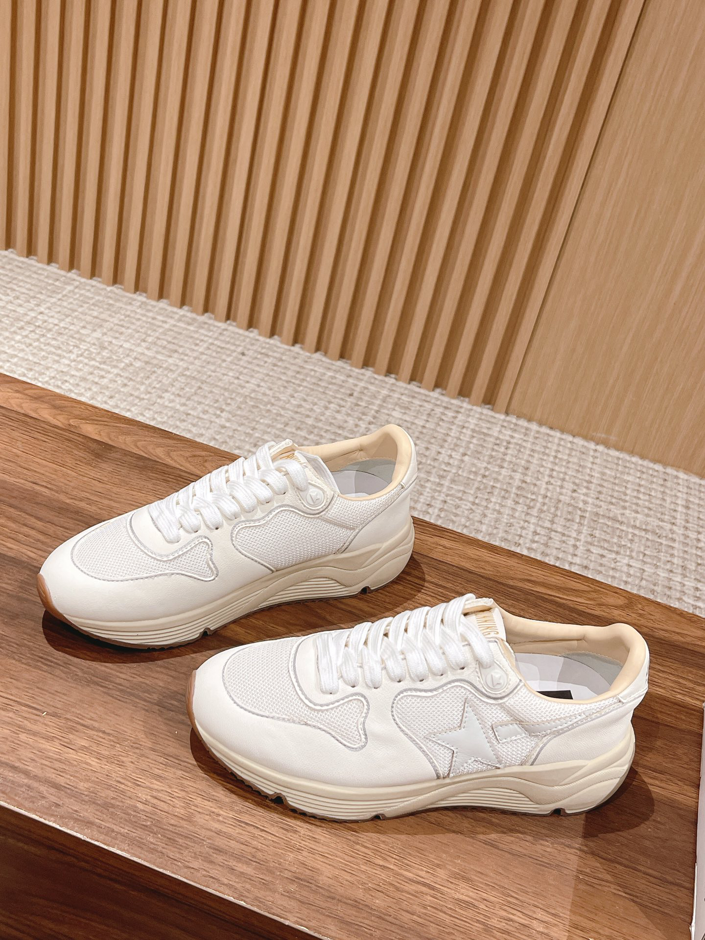 Golden Goose Sneakers-39
