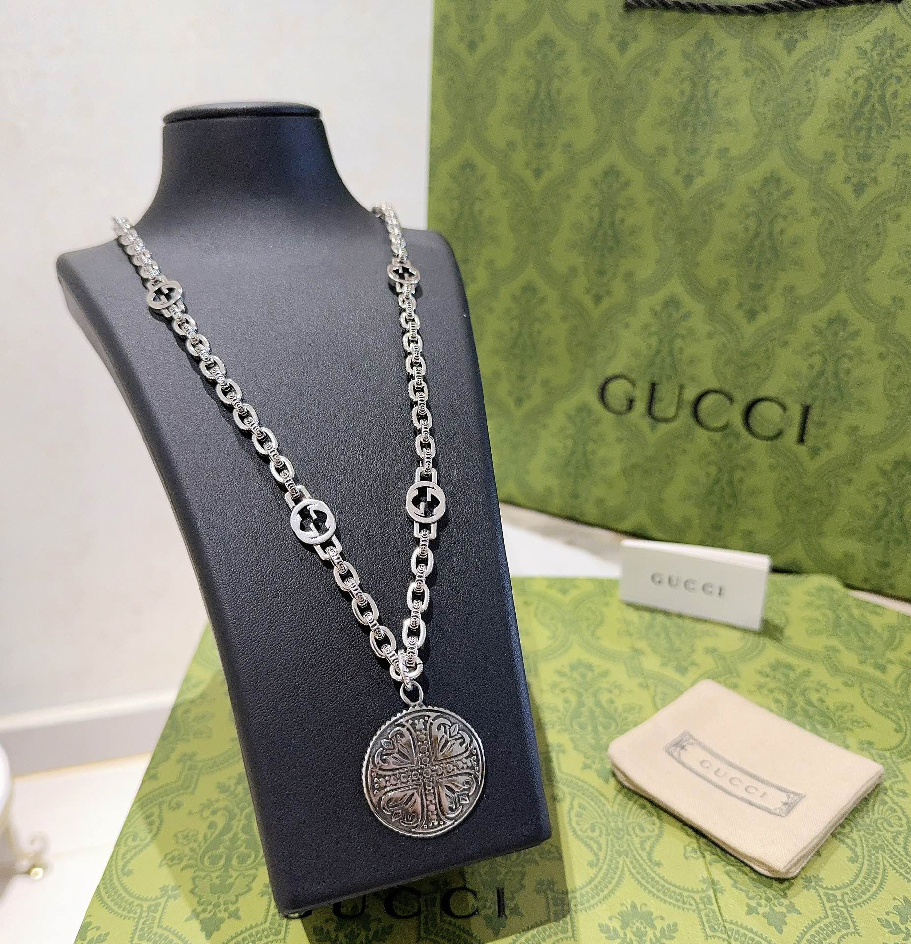 Gucci necklace-57