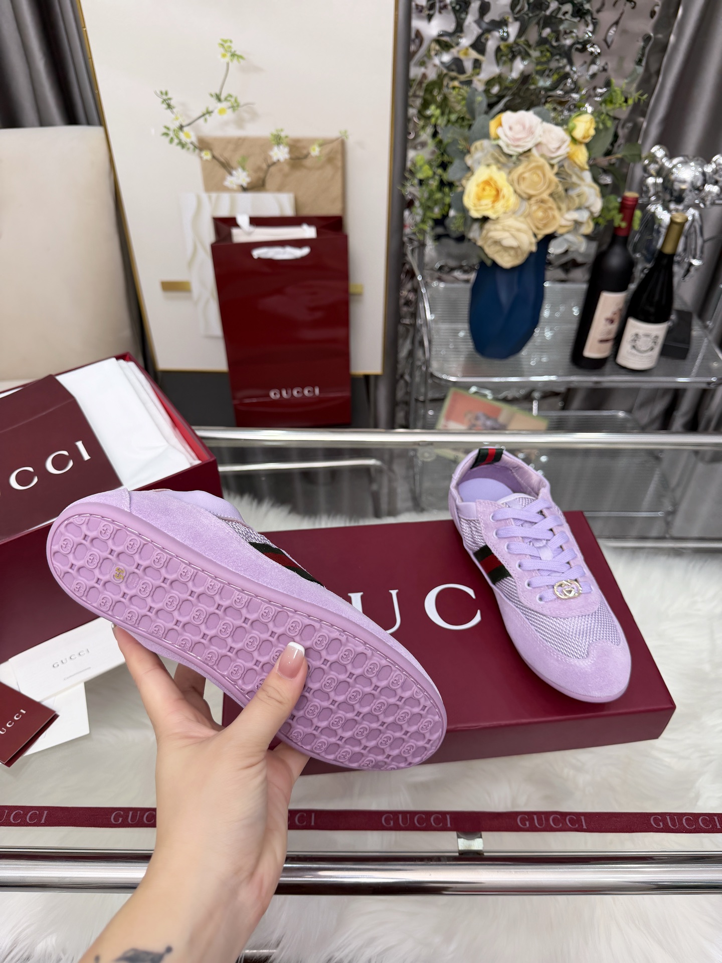Gucci Sneakers-241