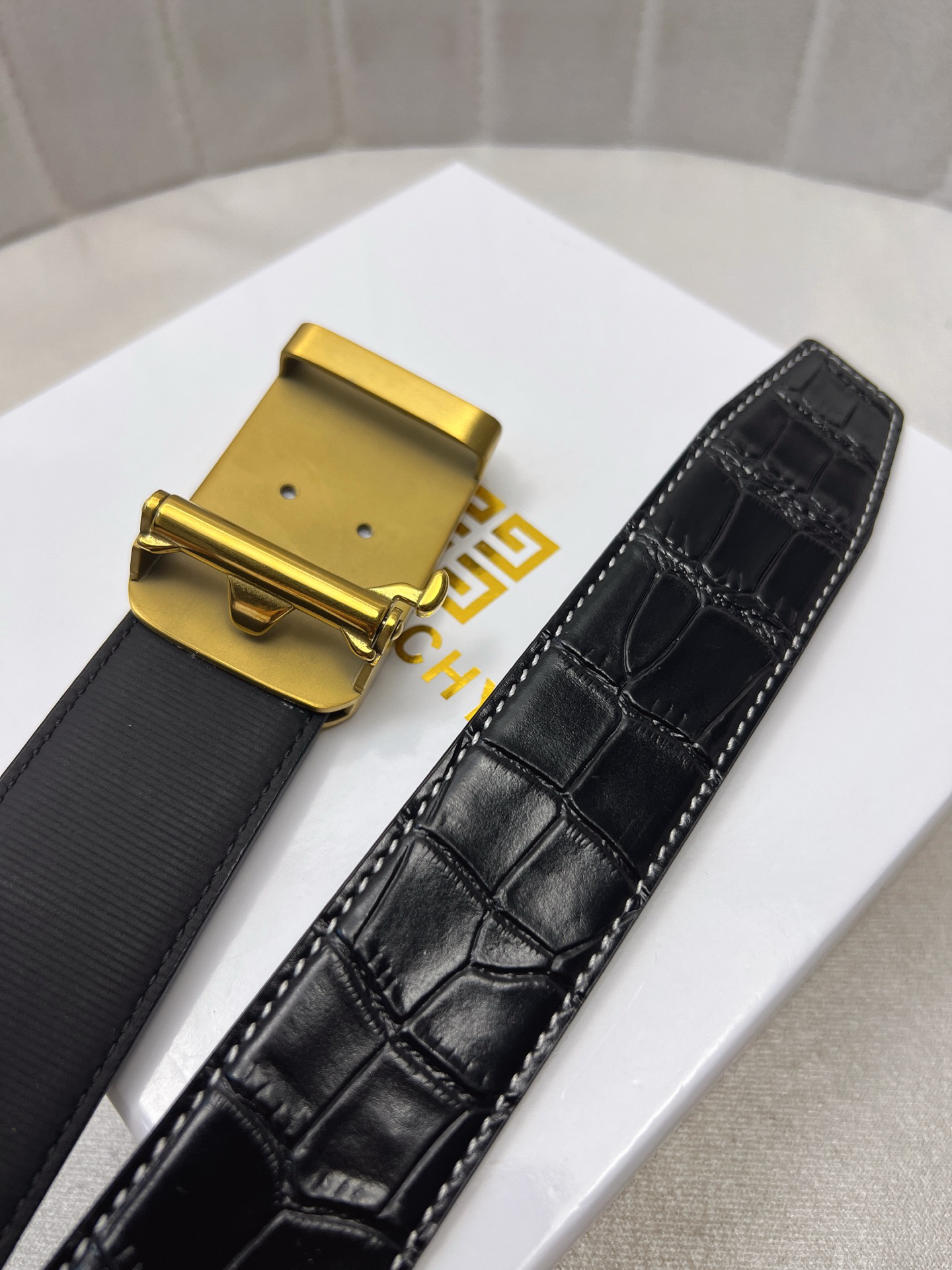 Givenchy belt-136