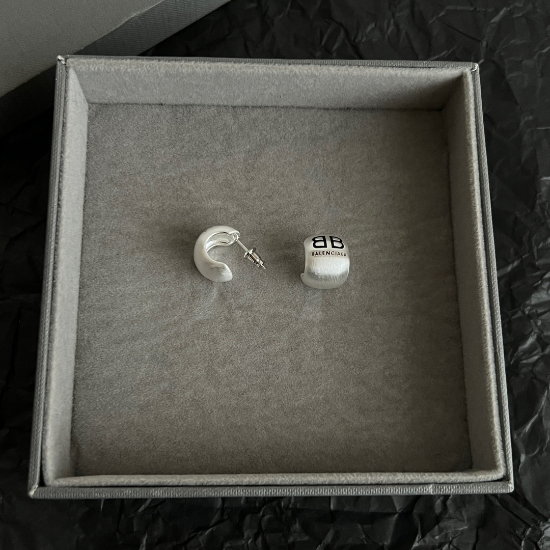 Balenciaga earrings-15