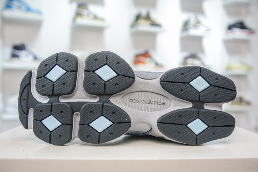 New Balance Sneakers-23