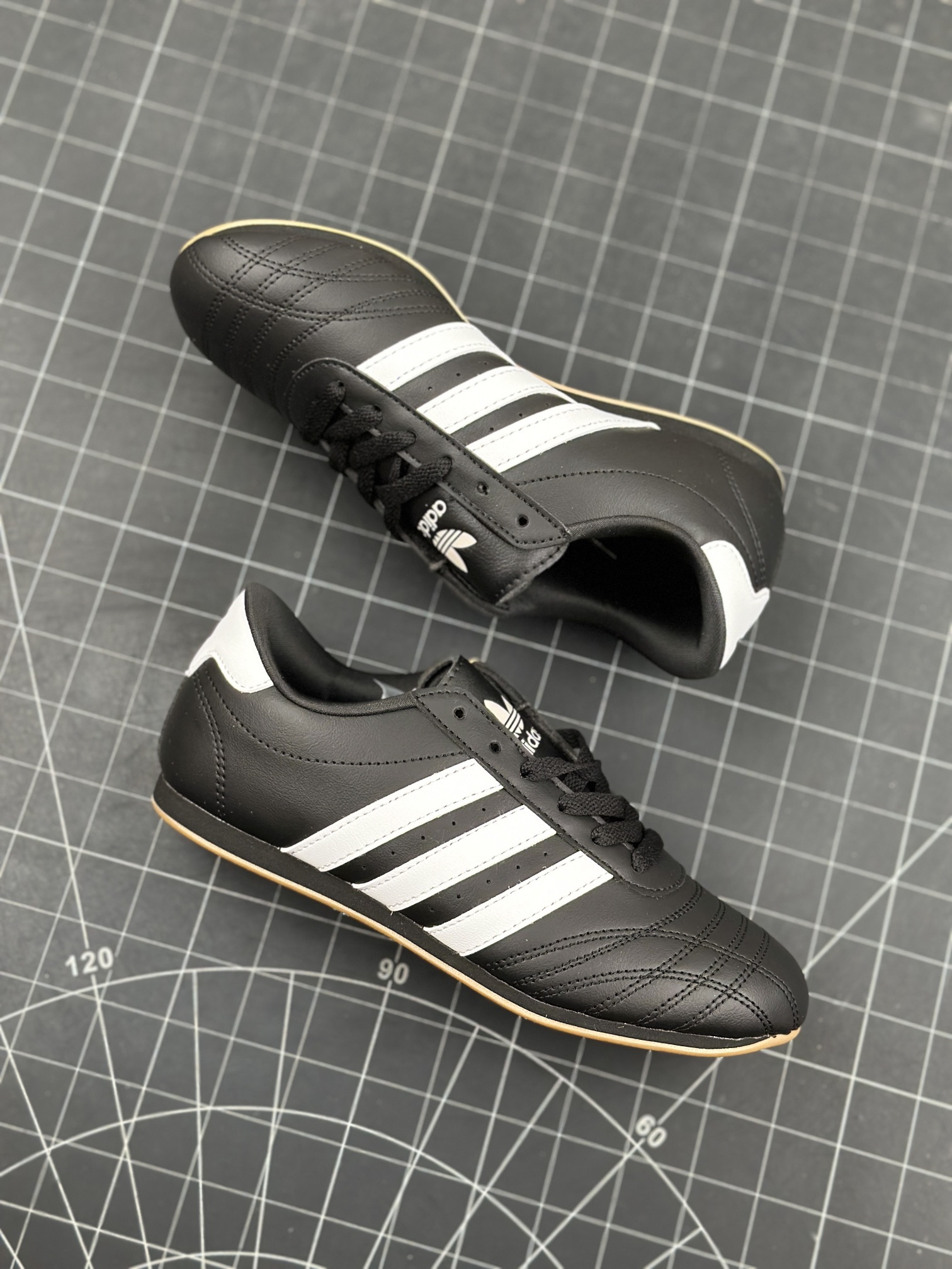 Adidas Sneakers-166