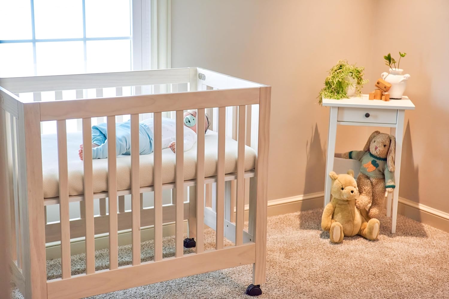 Naturepedic Organic Mini Crib Mattress - Breathable & Lightweight Infant & Toddler Mattress - Waterproof Baby Bed Mattress for Crib - Non-Toxic Mattress for Baby and Toddler Bed - 23.5