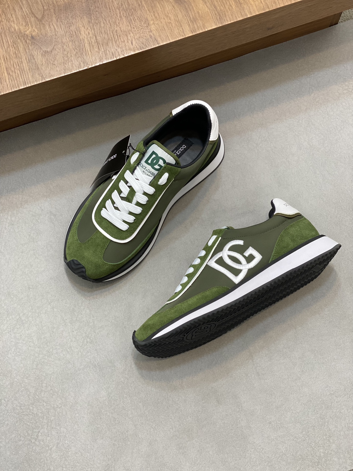 D&G Sneakers-120