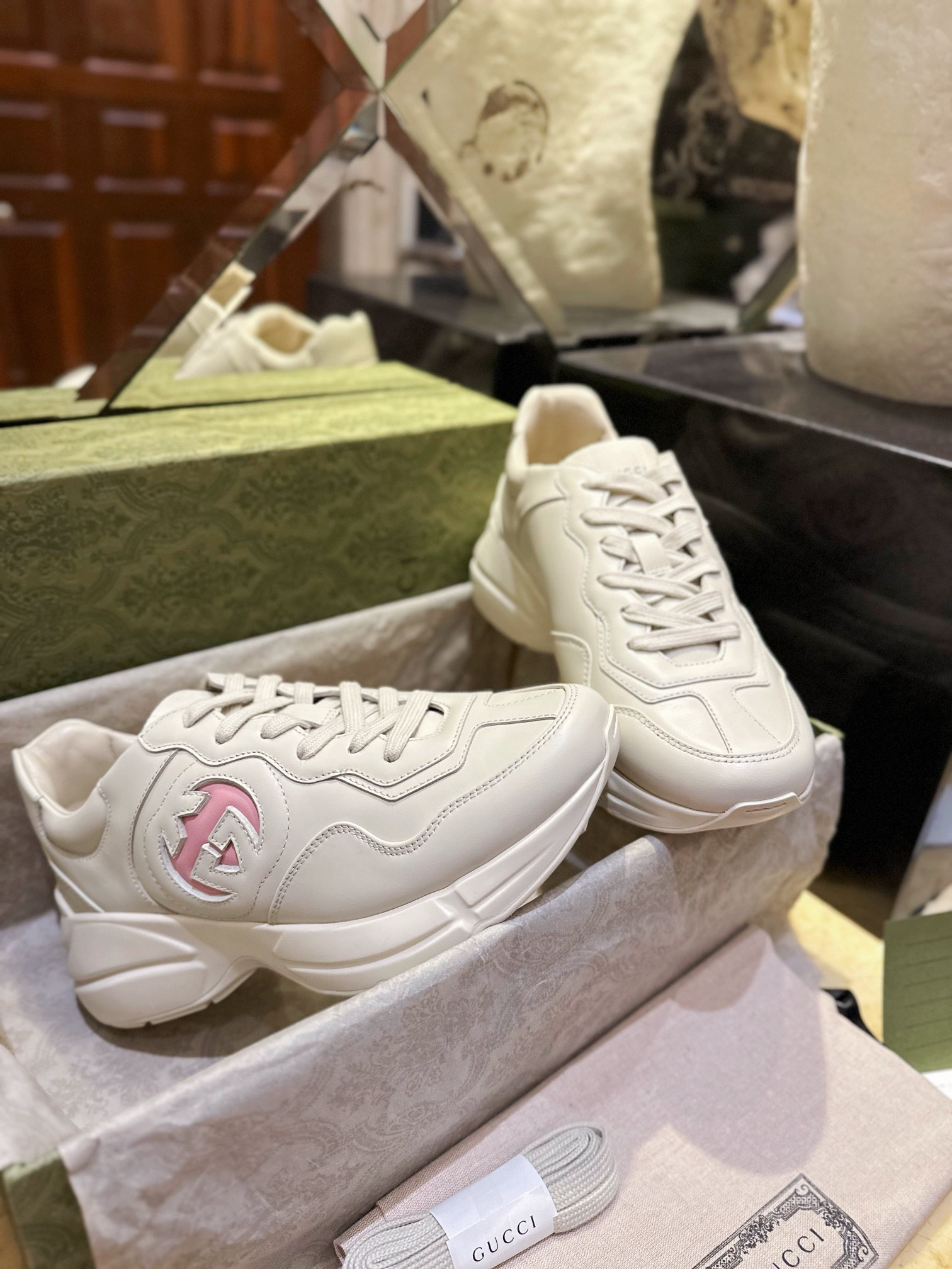 Gucci Sneakers-95